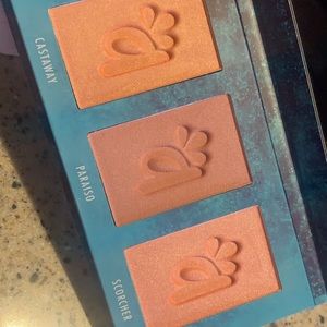Alamar blush trio